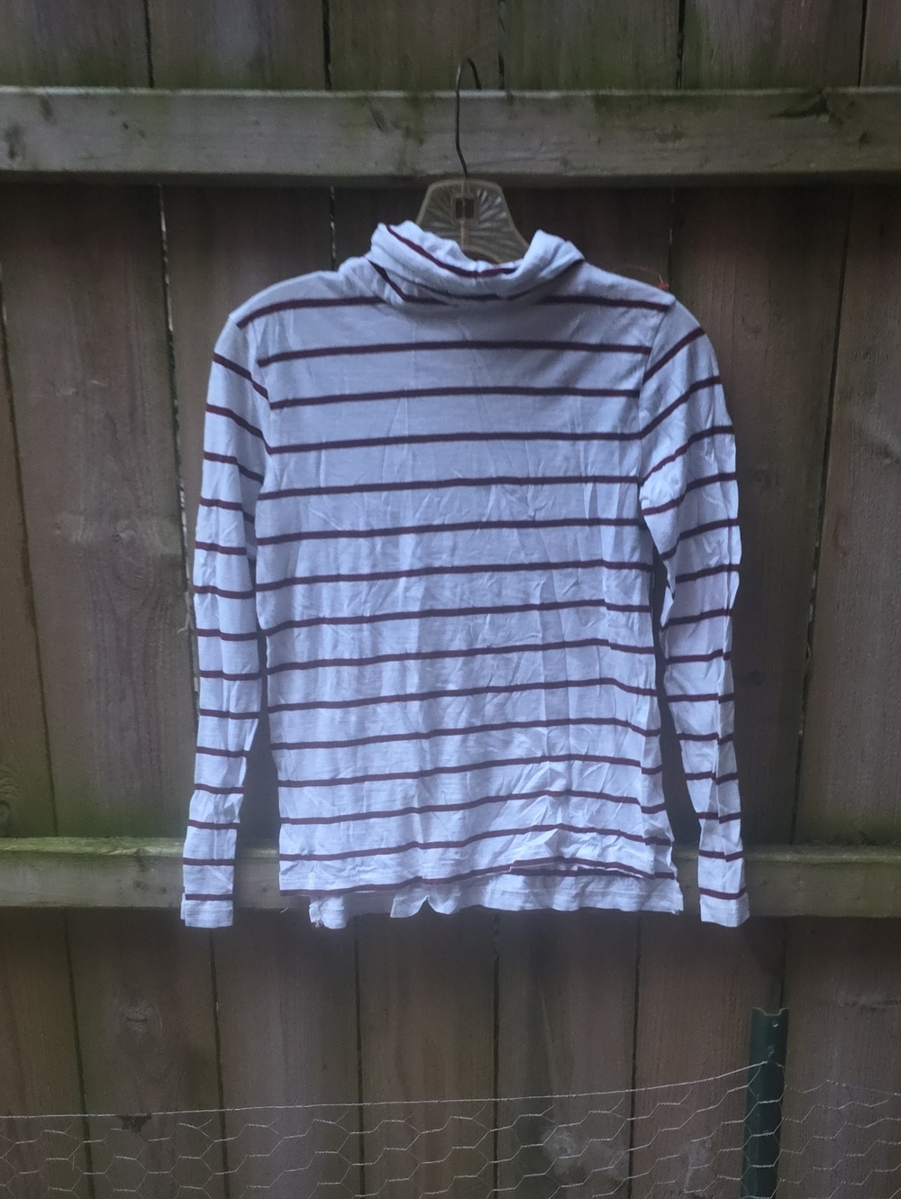 Madewell White Long-Sleeve Striped Turtleneck with Maroon Stripes